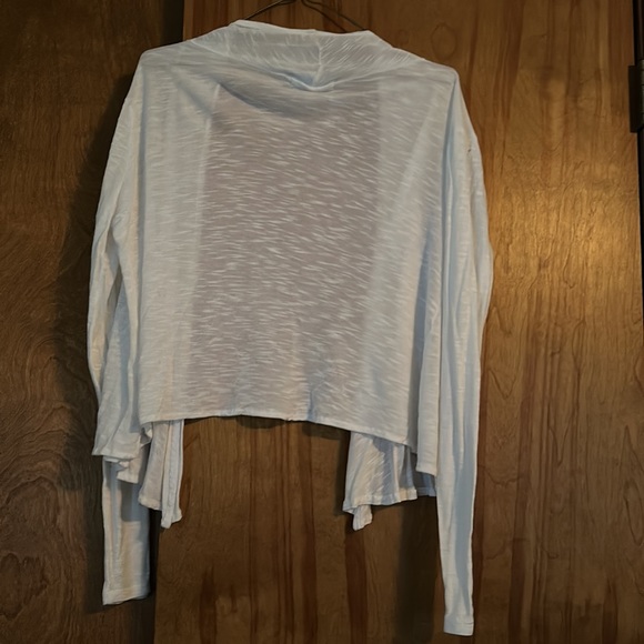 Fresh Produce woman’s top - Picture 2 of 3